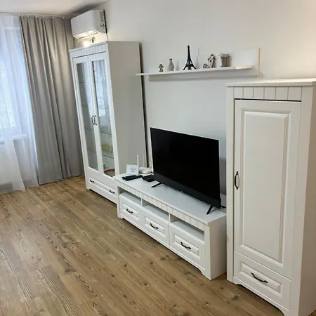 City Heart Luxury Apartment Nove Zamky Exterior photo