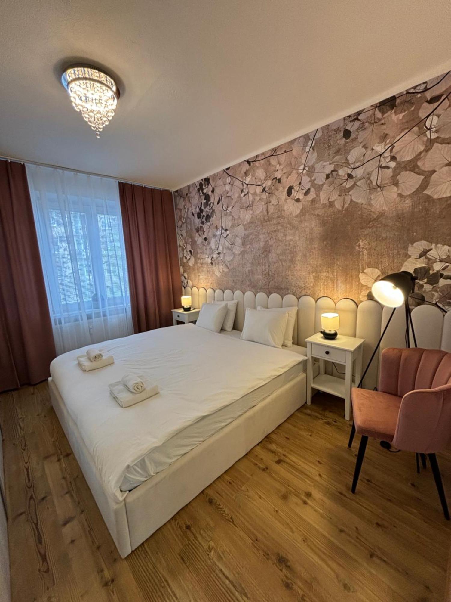 Heart Luxury Apartment